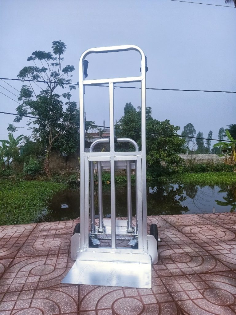 xe đẩy hàng